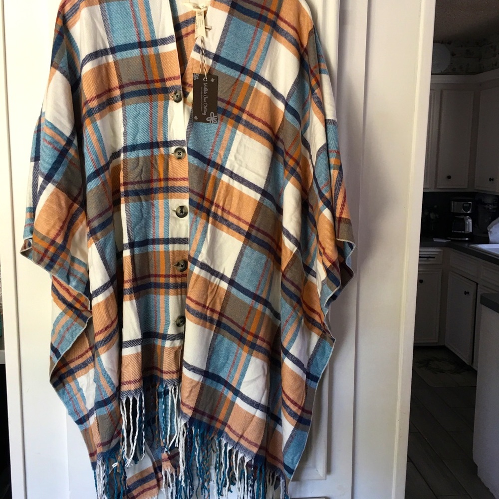 NWT Matilda Jane women’s poncho